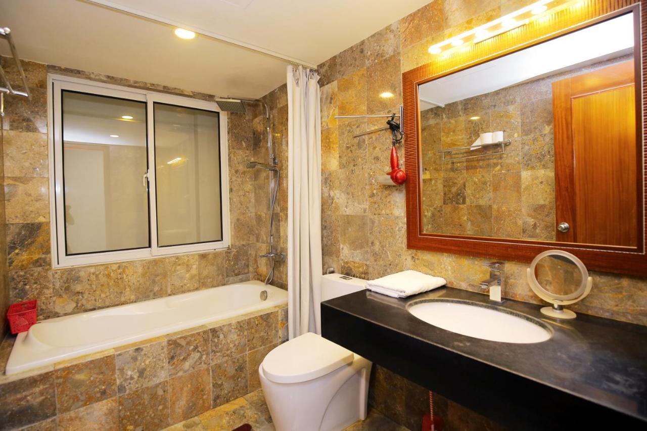 Investland In Truc Bach & Serviced Apartment Hanoi Exterior foto